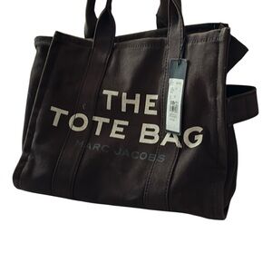 Marc Jacobs Black Everyday Tote Bag